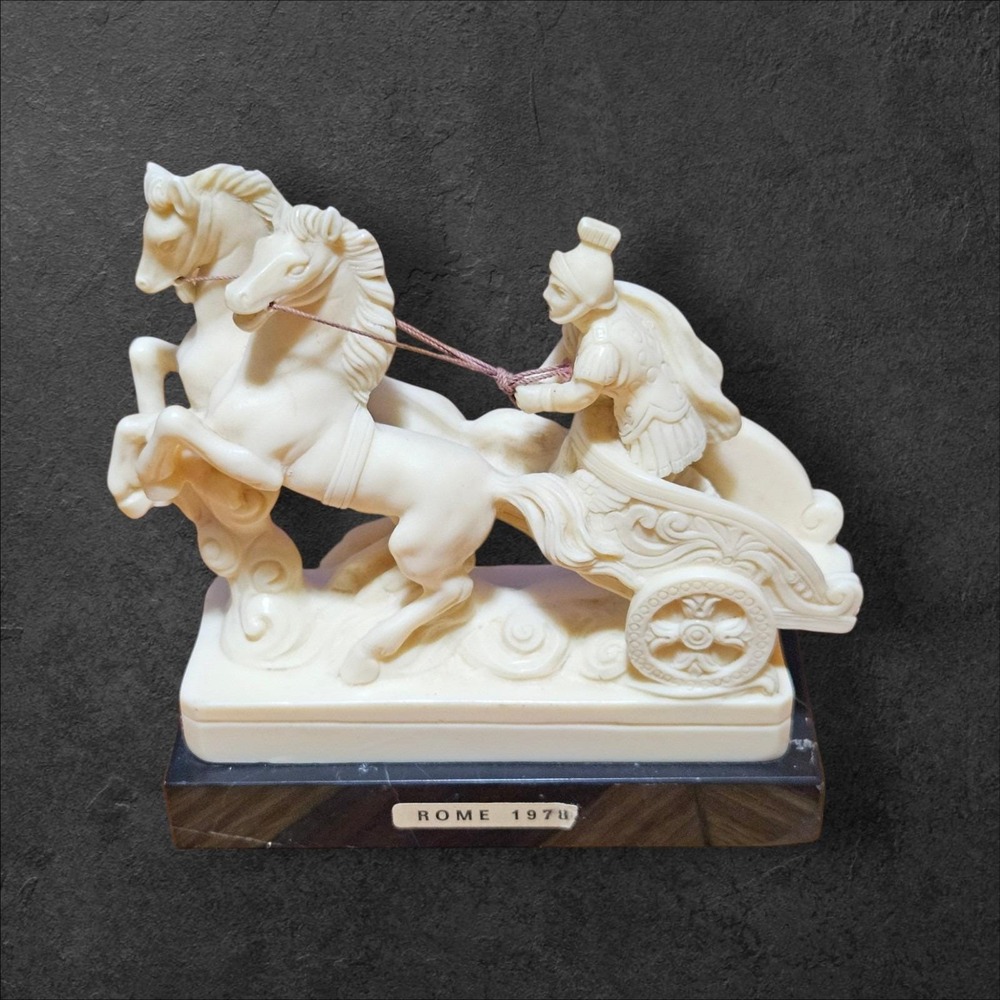 Vintage Italian Roman Chariot Gladiator Sculpture Marble‎ Base Rome 1978 G.R.